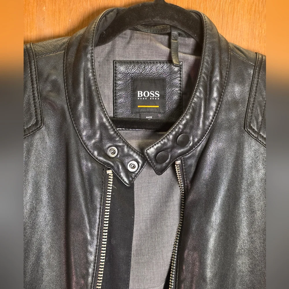 HUGO BOSS BLACK LEATHER BIKER JACKET XL 52